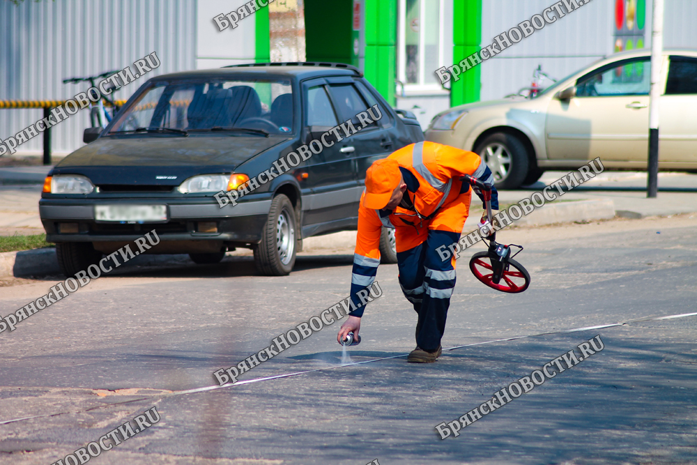 В Новозыбкове получился перерыв в ямочном ремонте дорог
