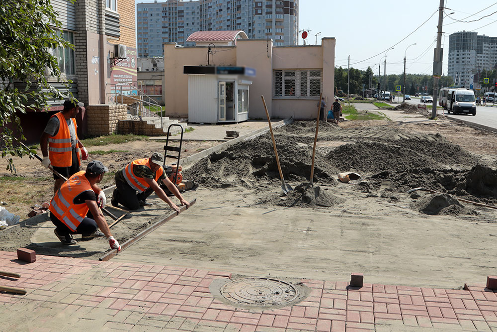 На проспекте Московском сформировали тело будущего тротуара