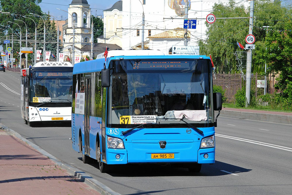 В Брянске представили новый проект расписания автобусов №37 и №31