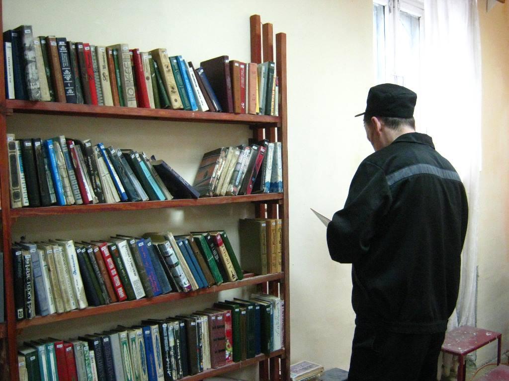 В Брянской области составили рейтинг самых читаемых стихотворений в местах лишения свободы