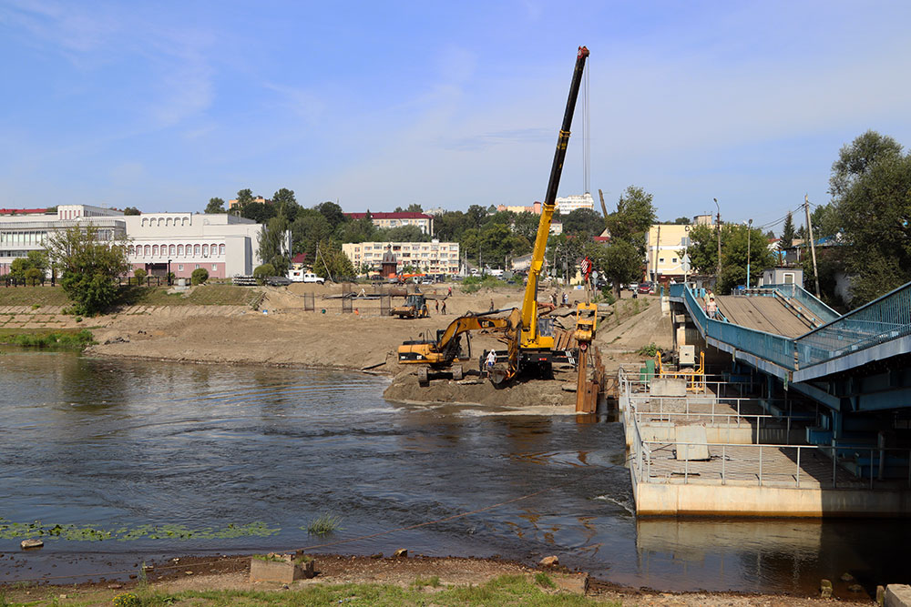 Новый четырехполосный мост в Брянске будет опираться на 12 опор