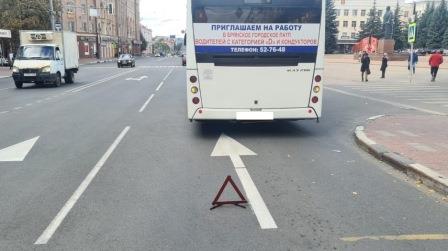 Пассажирка после поездки в автобусе №48 Брянска оказалась в больнице