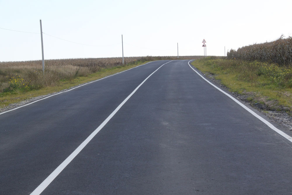 3,5 тысячи километров дорог откатали в Брянской области за семь лет