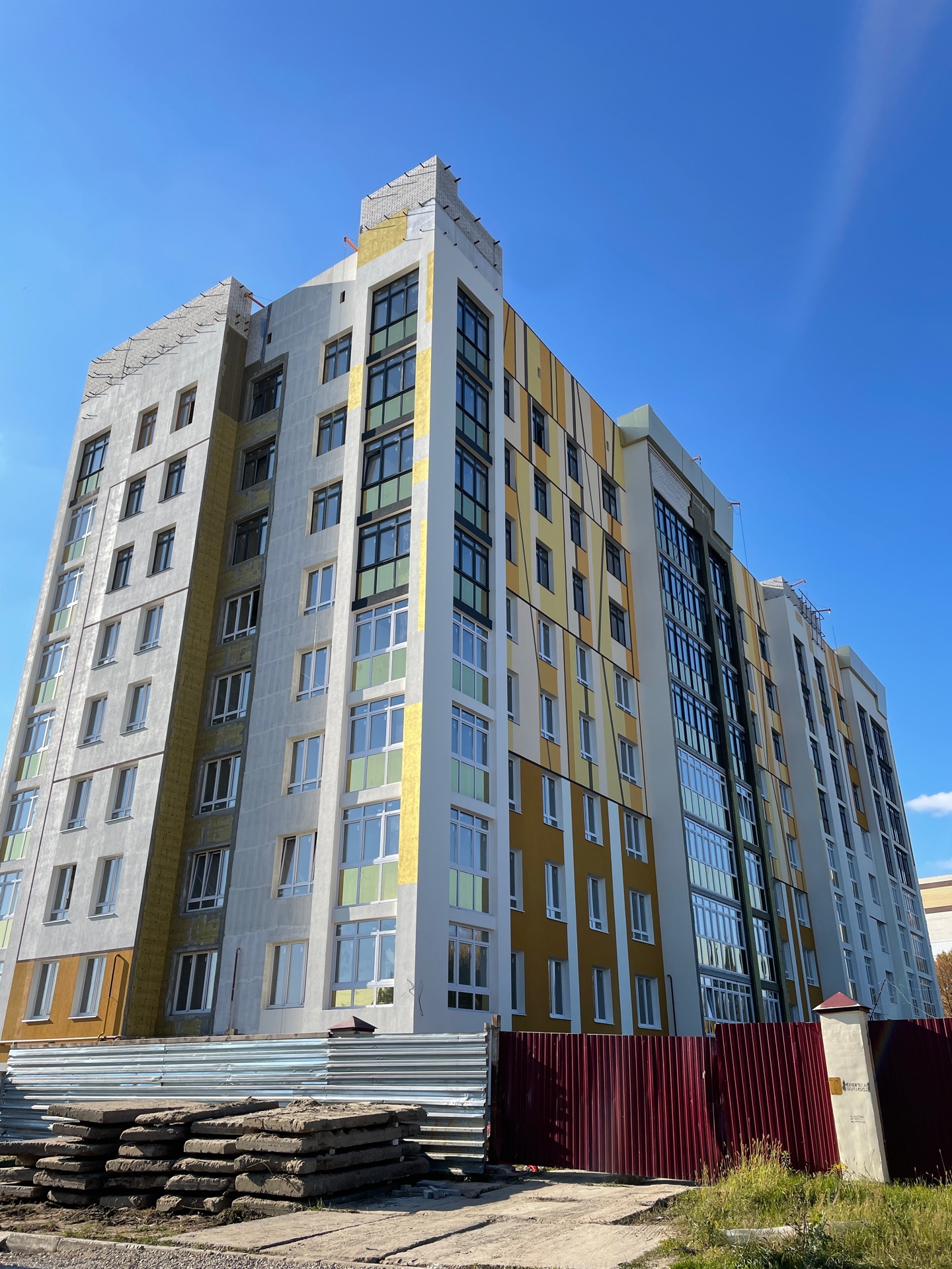 Жителям Брянской области упростят сделки с недвижимостью в новостройках