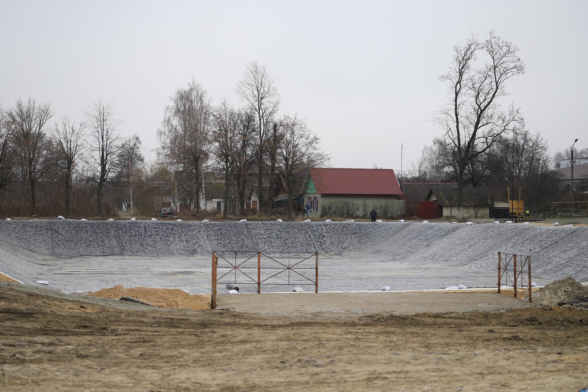 Брянск направил 40 миллионов рублей на восстановление старинного пруда в Клинцах