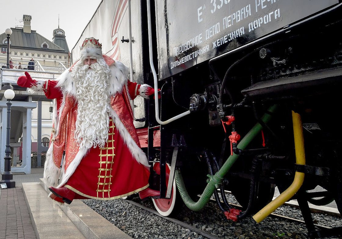 “Деды Морозы” вернутся с заработков: популярность «новогоднего» поезда “Москва – Брянск” бьет рекорды