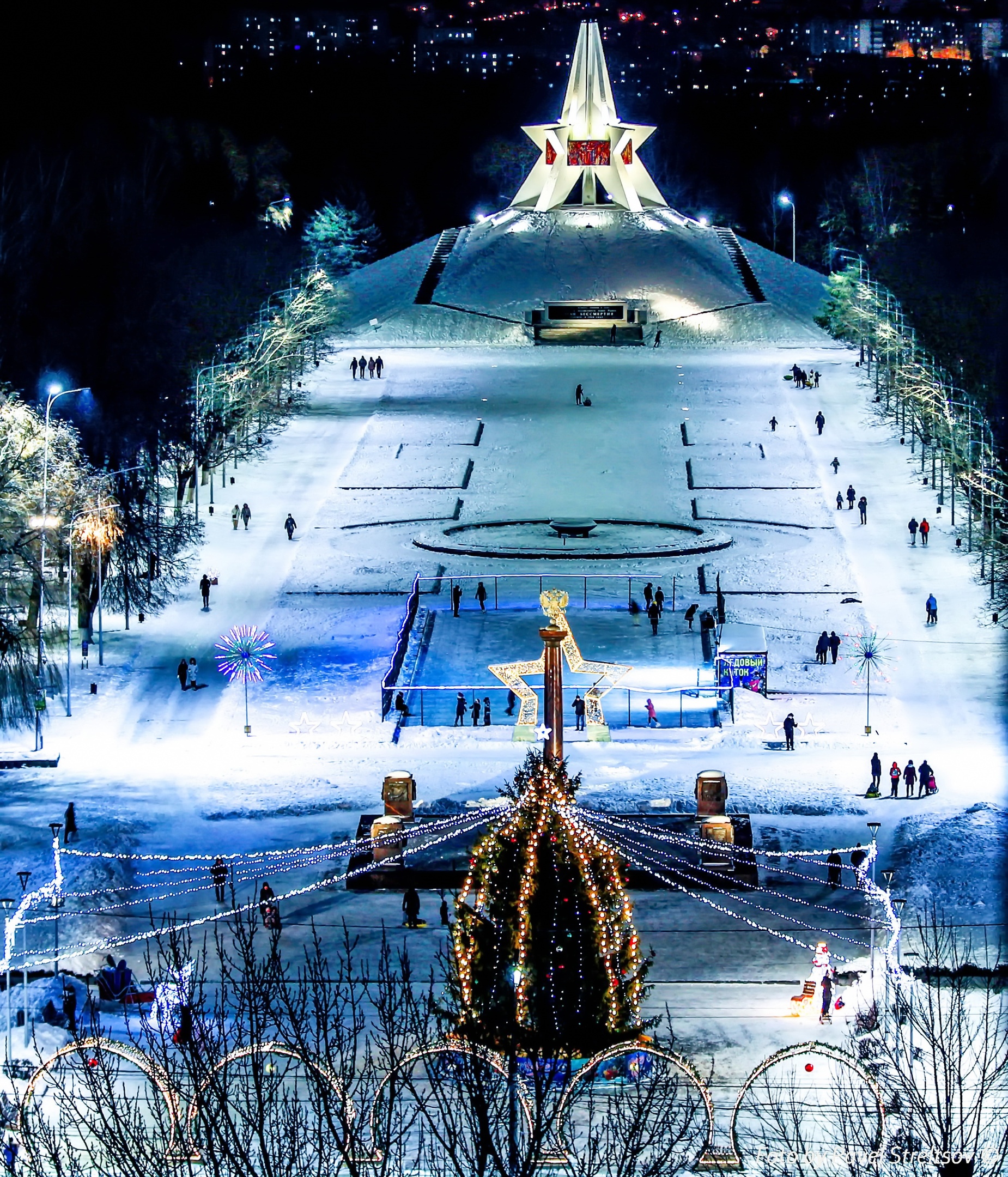 К новогодним каникулам в Брянске откроют более 50 ледовых площадок и 38 лыжных трасс