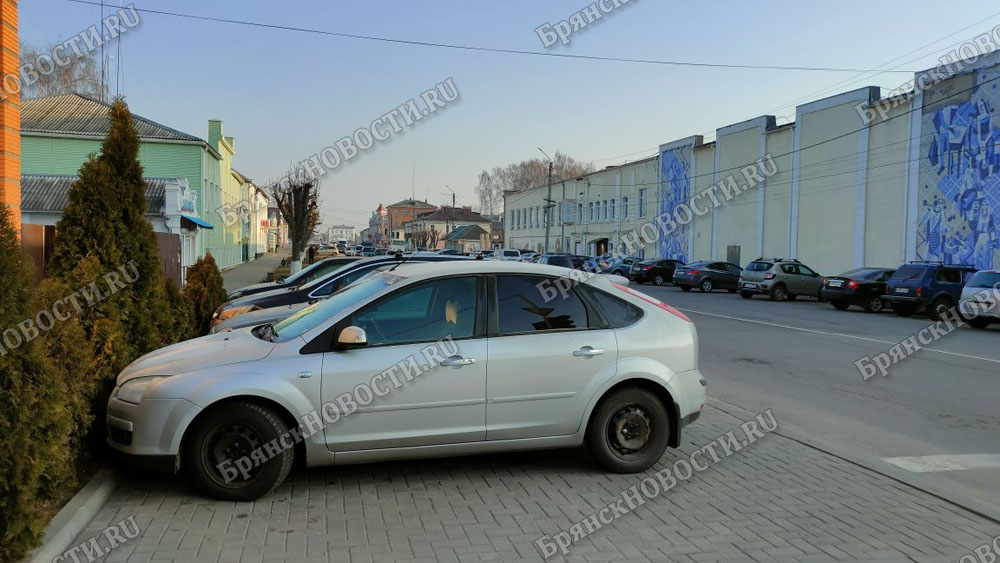 Ни хорошо, ни плохо: автоюрист о праве полиции на вскрытие авто