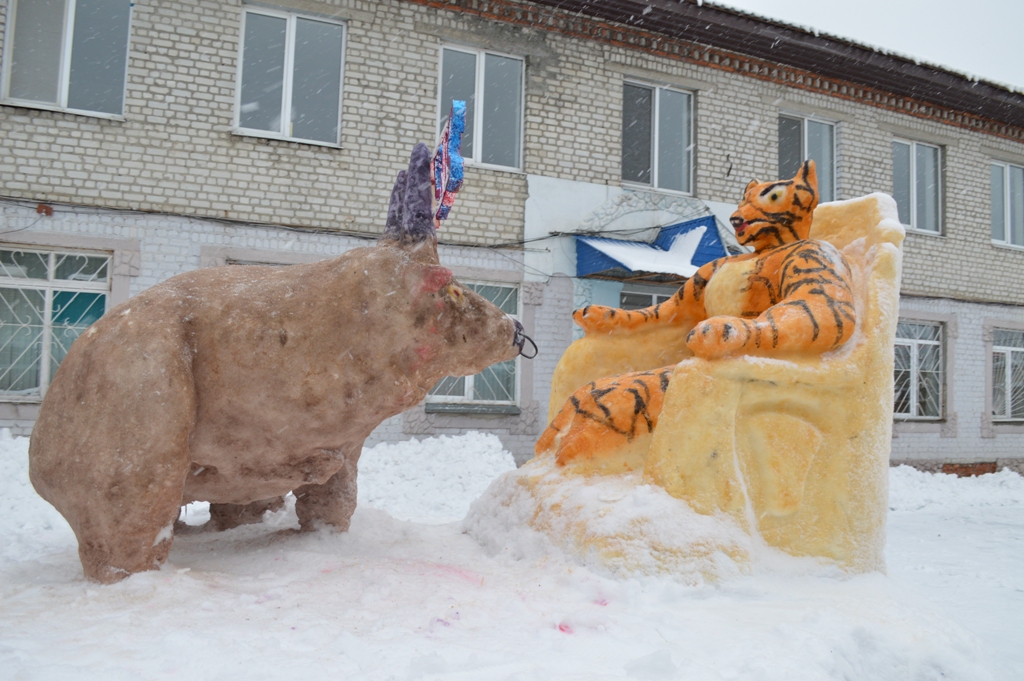 В колониях Брянской области завершился конкурс снежных фигур