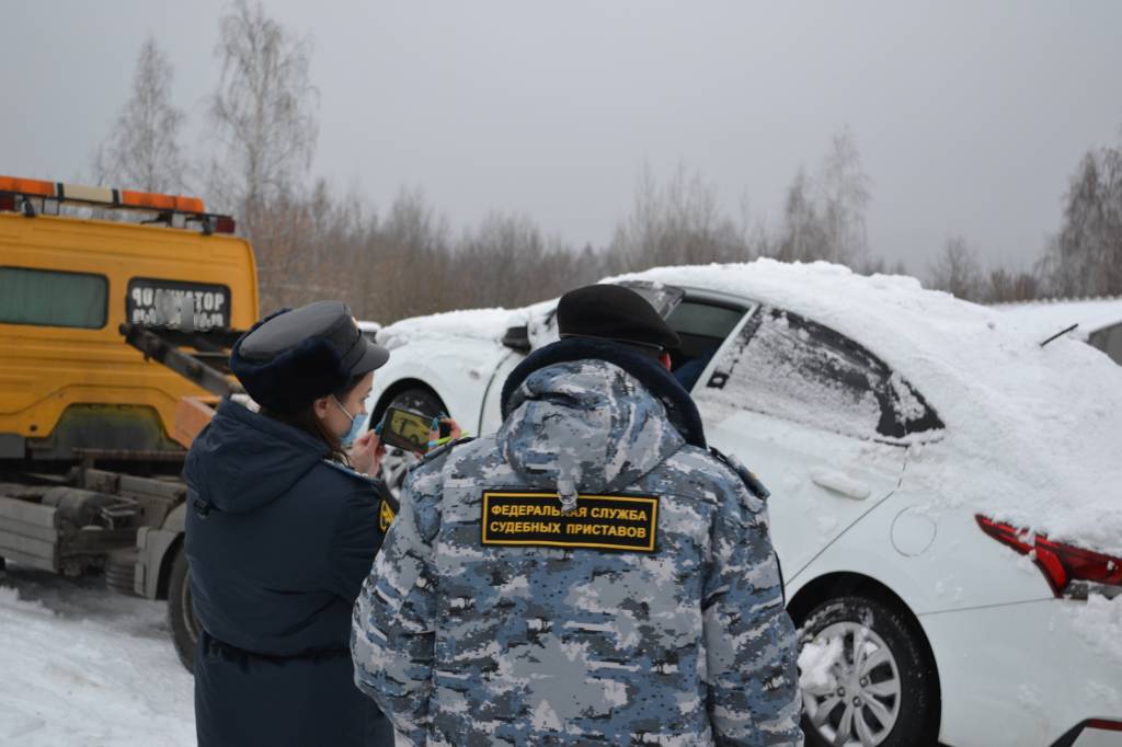 Водитель в Брянске оплатил все 67 штрафов после изъятия авто
