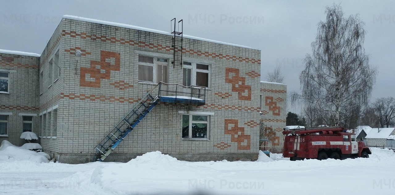 Неисправная проводка устроила пожар в детском саду Брянской области