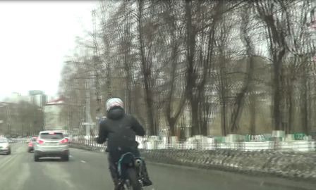 Патруль преследовал мотоциклиста от Дуки в Брянске до поселка Путевка