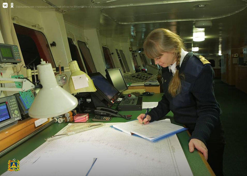 Бывшая учительница из Унечи стала правой рукой капитана атомного ледокола «Ямал»
