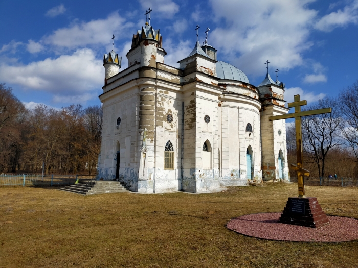 «Идет подмена святынь?» В клинцовском селе прихожане заподозрили неладное в реставрации церковных реликвий