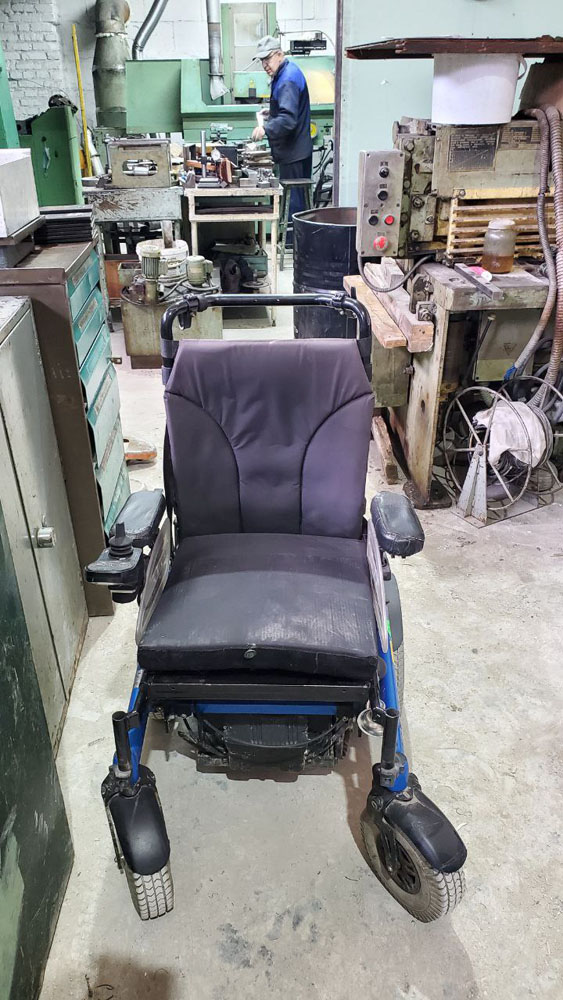 В Брянской области решили проблему ремонта инвалидных колясок