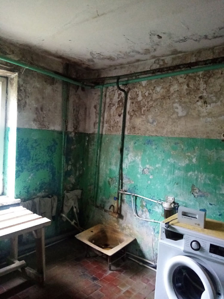 «Средневековые» условия показали жители общежитий в Унече