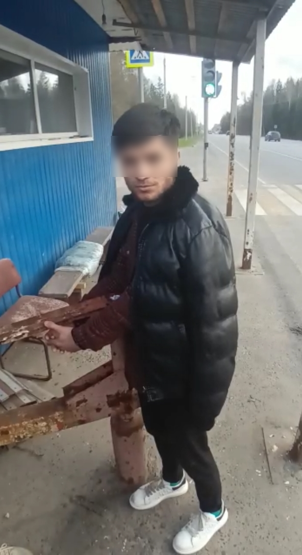 Брянские полицейские нашли героин в машине из Москвы