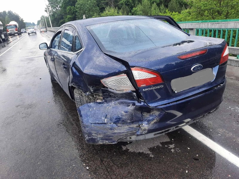61-летний водитель на «Форде» внезапно остановился на дороге под Брянском
