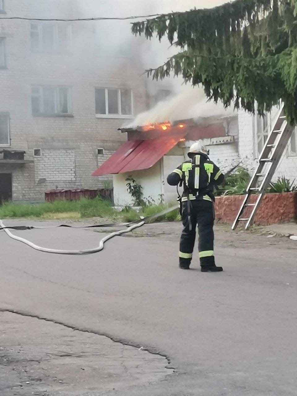 В Советском районе Брянска сгорели гаражи