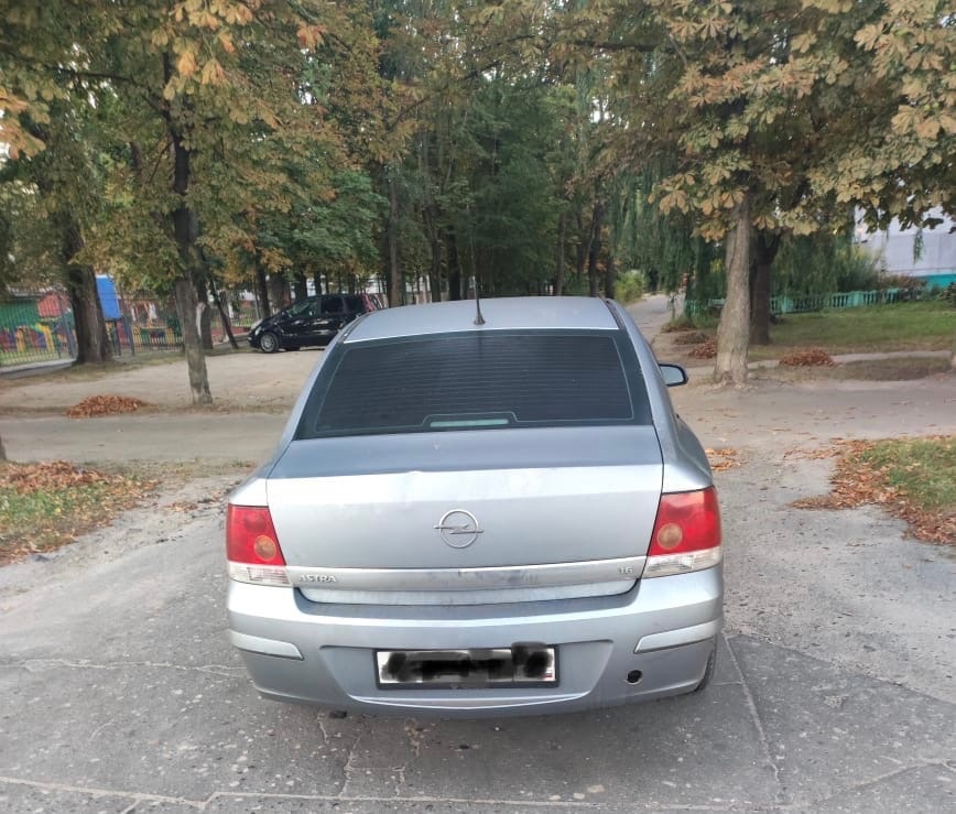 Лишенный прав и под градусом по Новозыбкову гонял 25-летний водитель