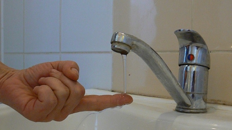 Прокуратура нашла причину низкого напора воды в домах поселка Выгоничи