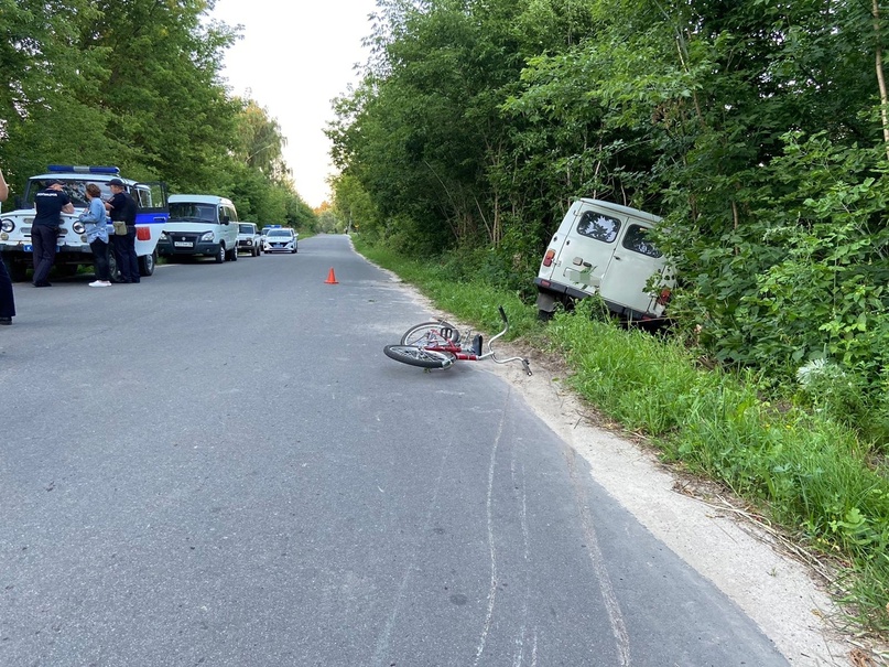 Полиция ищет очевидцев аварии с ребенком в Погарском районе