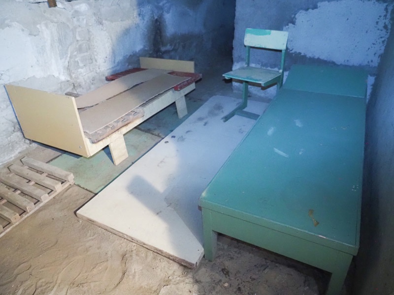 В поселке Белая Березка на случай атаки ВСУ оборудовали убежища для детей