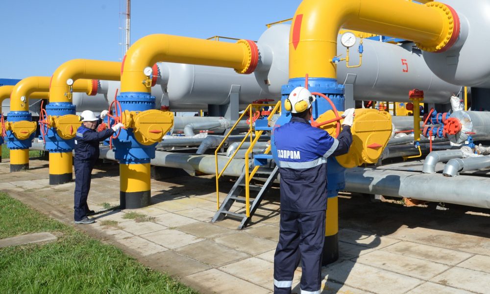 Средняя зарплата в нефтегазовой отрасли в Брянской области превышает 97 тысяч рублей