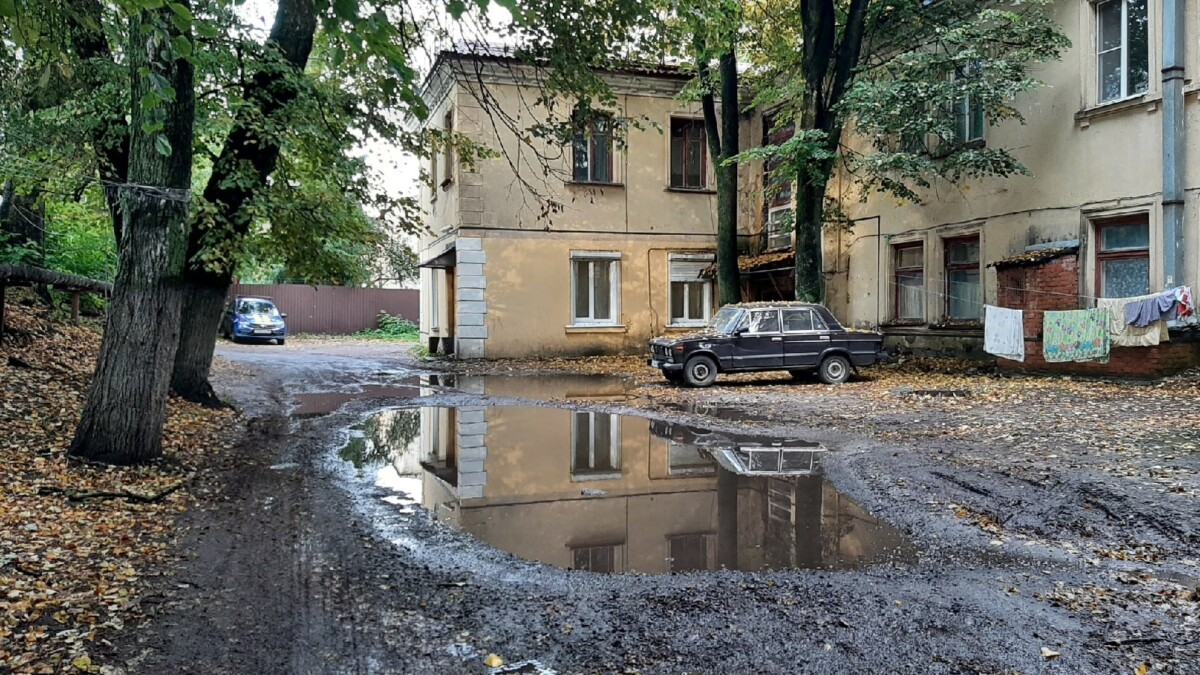 Жители Брянска показали суровую «дорогу к знаниям» • БрянскНОВОСТИ.RU