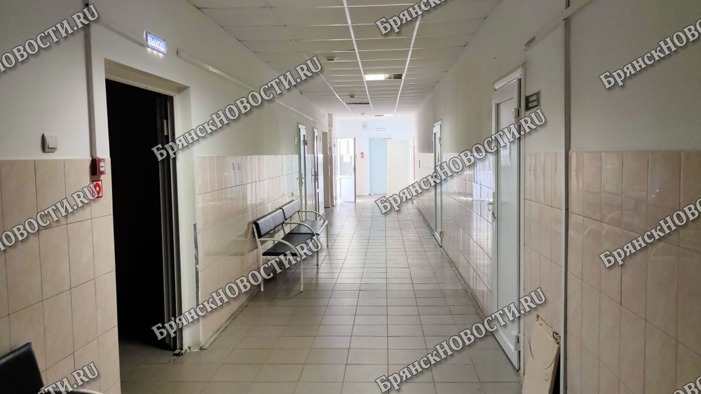 Отравившуюся таблетками жительницу Новозыбкова доставили в больницу
