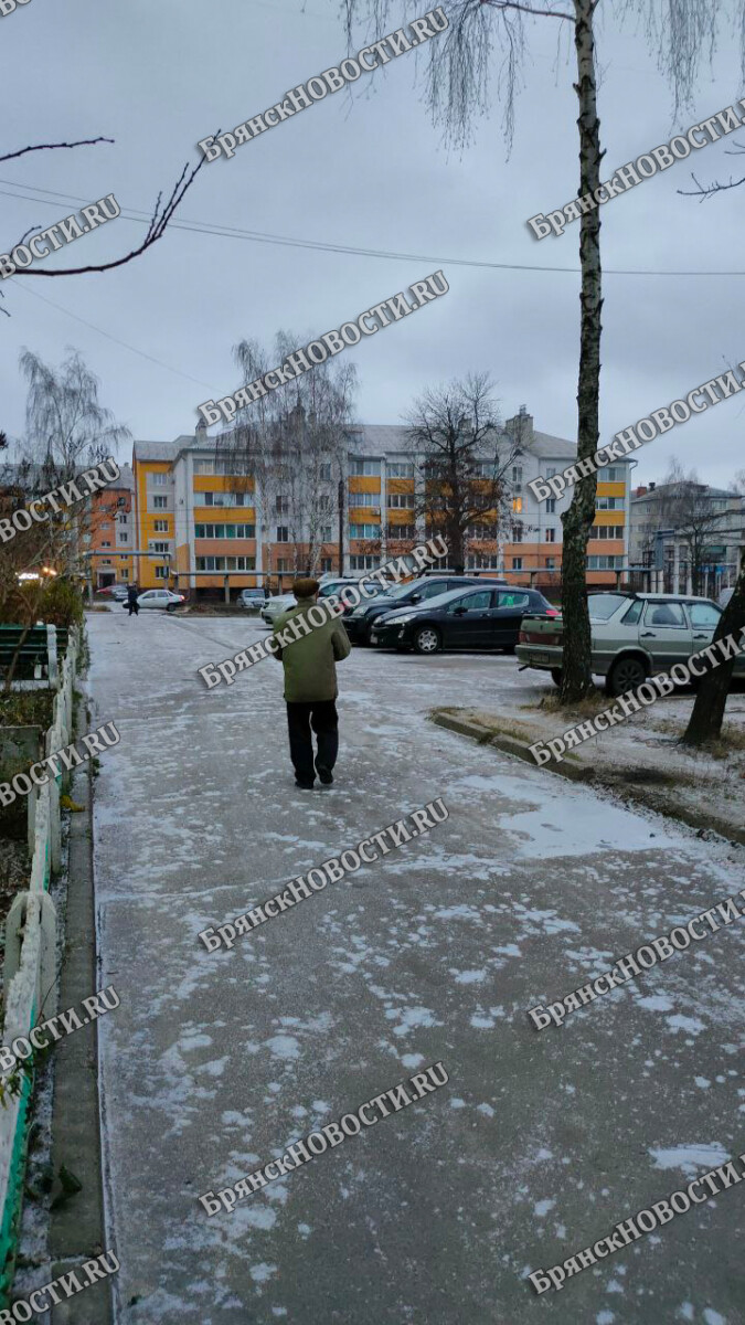 Резкая перемена погоды может вызывать боль в суставах