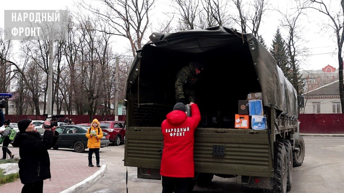 Брянский народный фронт передал военным моторное масло и антифриз •  БрянскНОВОСТИ.RU