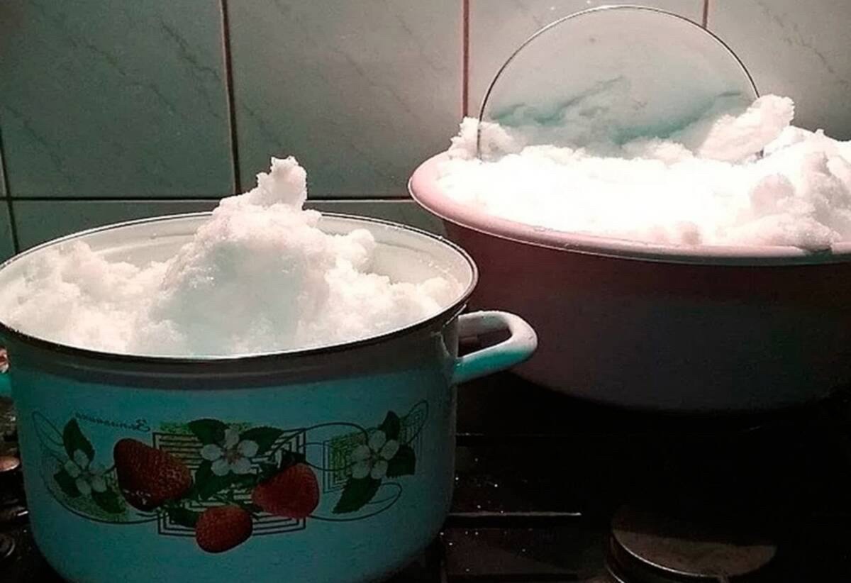 «С 15 декабря нет воды. Топим снег» — жители Карачева о серьезной проблеме с водоснабжением