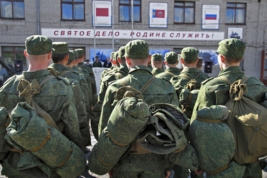 Жители Брянской области назвали «идеальный» возраст для призыва в армию