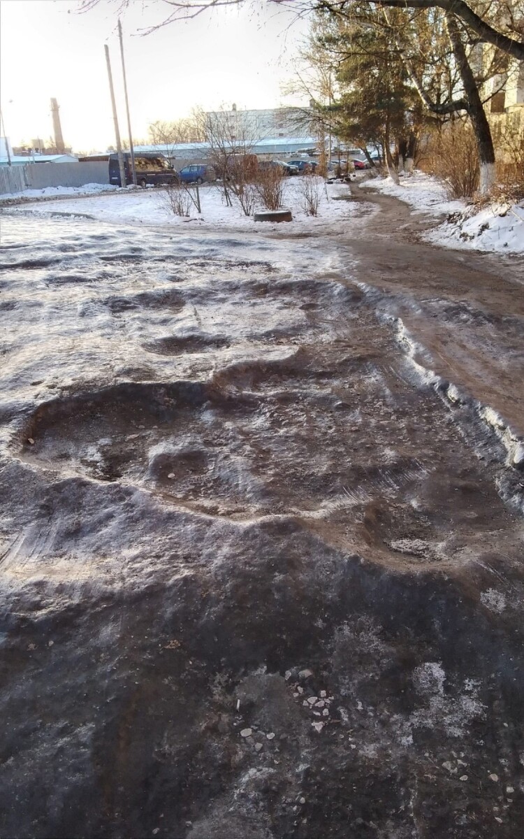 Поскользнулся, упал, гипс. Жители Брянской области могут отсудить деньги за падение на льду