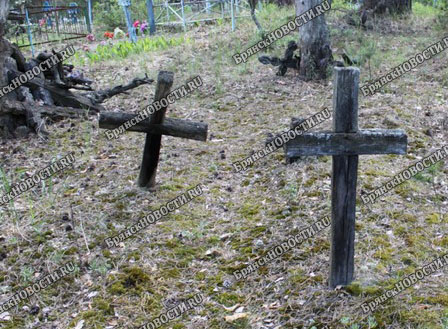 В Трубчевском районе насчитали 13 сельских кладбищ