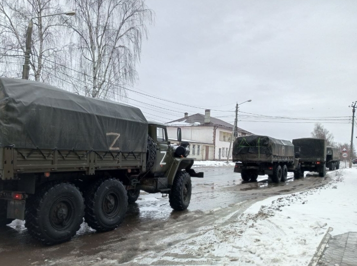 Ко Дню защитника Отечества из Брянской области отправили колонну машин с подарками для бойцов