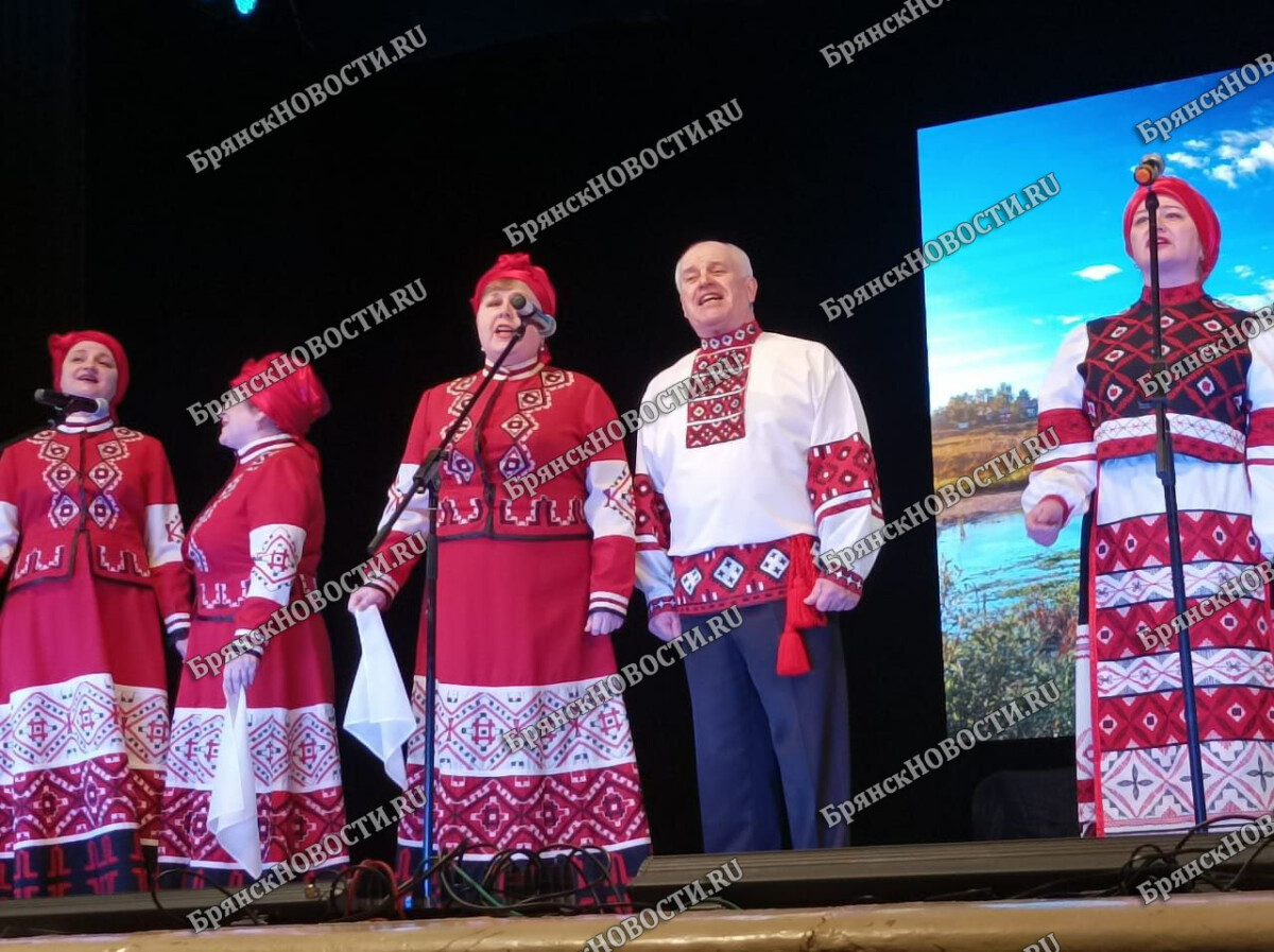 Благотворительный концерт в поддержку участников СВО в Новозыбкове собрал почти 60 тысяч рублей