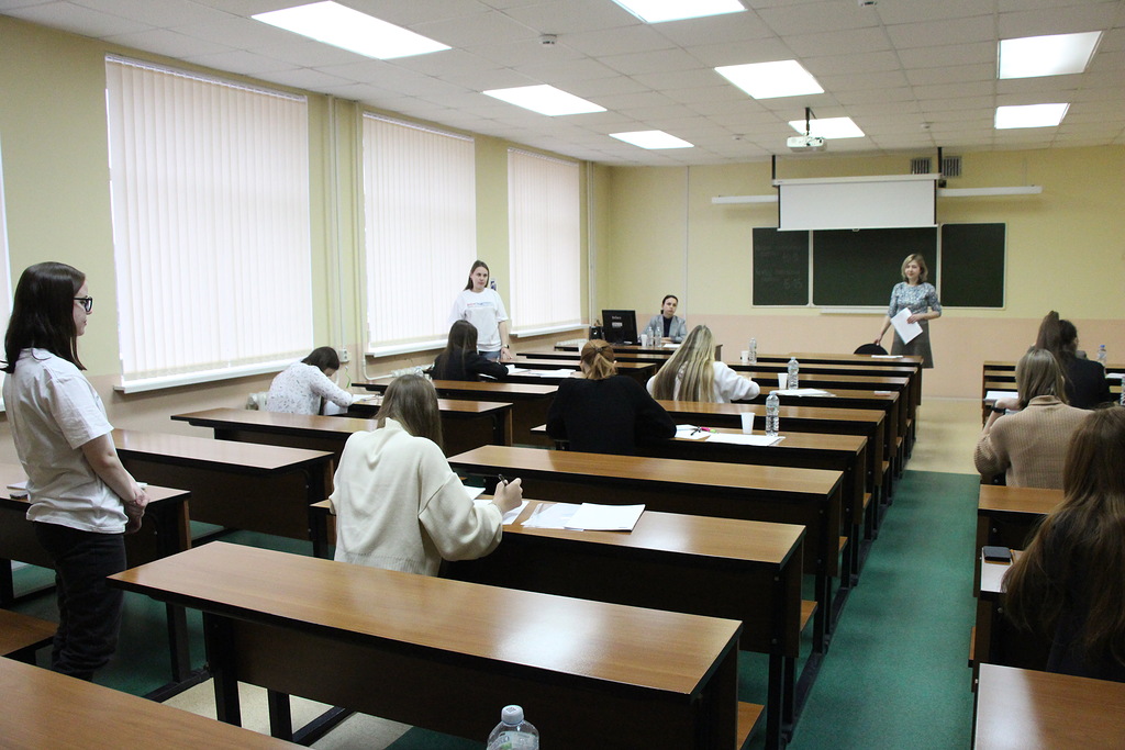 Дополнительные баллы к ЕГЭ получили школьники Брянской области
