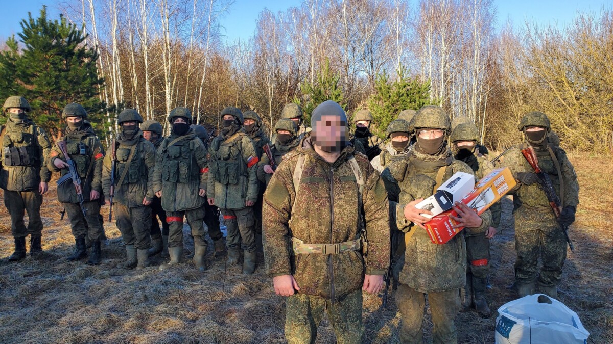 Защитникам границы в Брянской области волонтеры привезли квадрокоптеры и другую технику