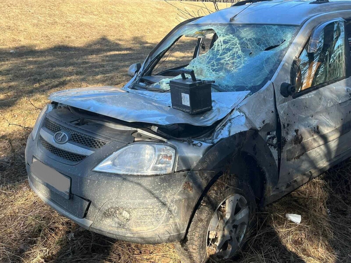 Под Почепом 49-летний водитель слетел на машине в кювет