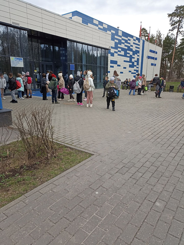 Образовательные учреждения города Клинцы сегодня массово эвакуируют