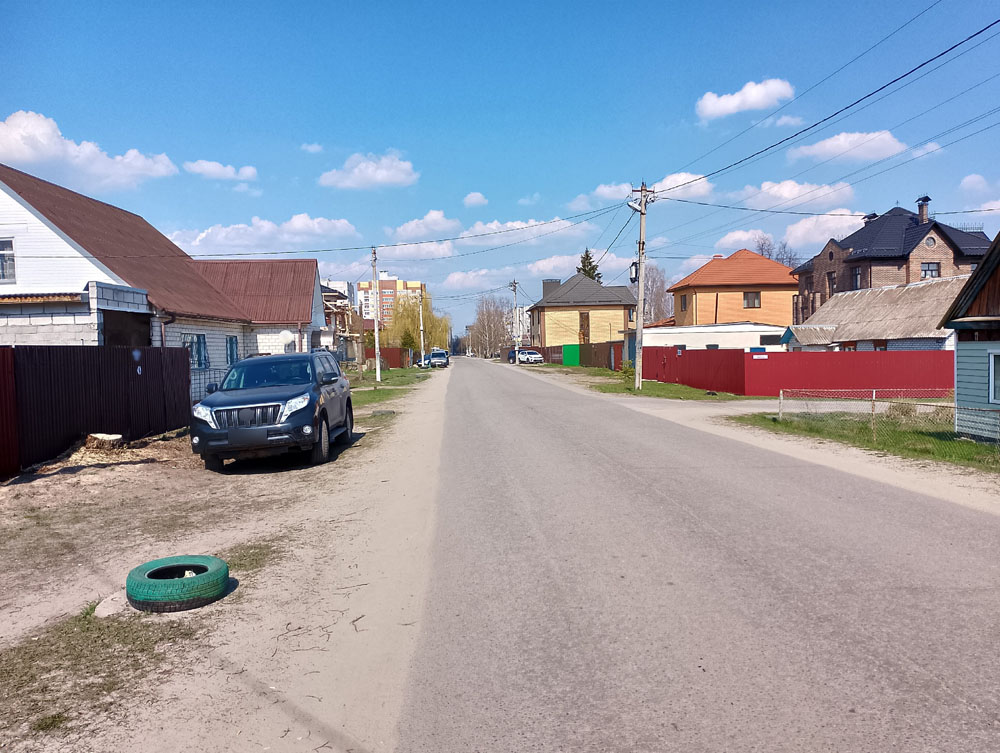 Житель Брянска пожаловался на опасную дорогу в школу по улице Транспортной