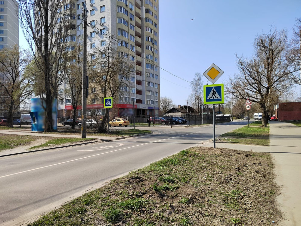 После ДТП с ребенком на улице Орловской в Брянске обустроили пешеходный переход