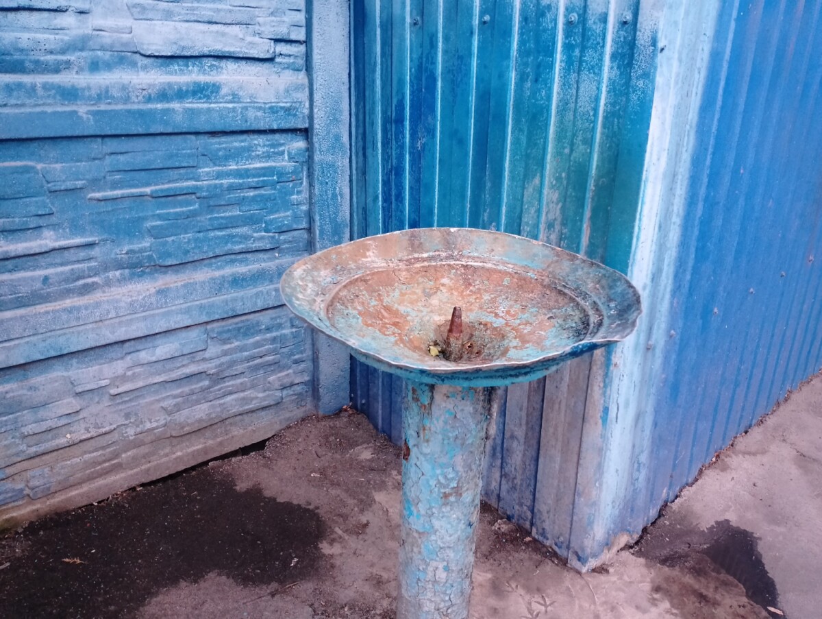 Раритетный фонтанчик с бесплатной водой в главном парке Брянска будут включать по особым случаям