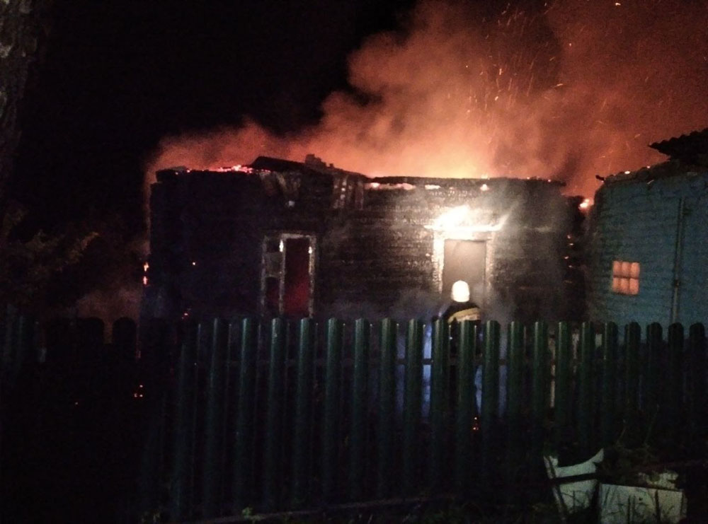В Красногорском районе снова сгорел жилой дом