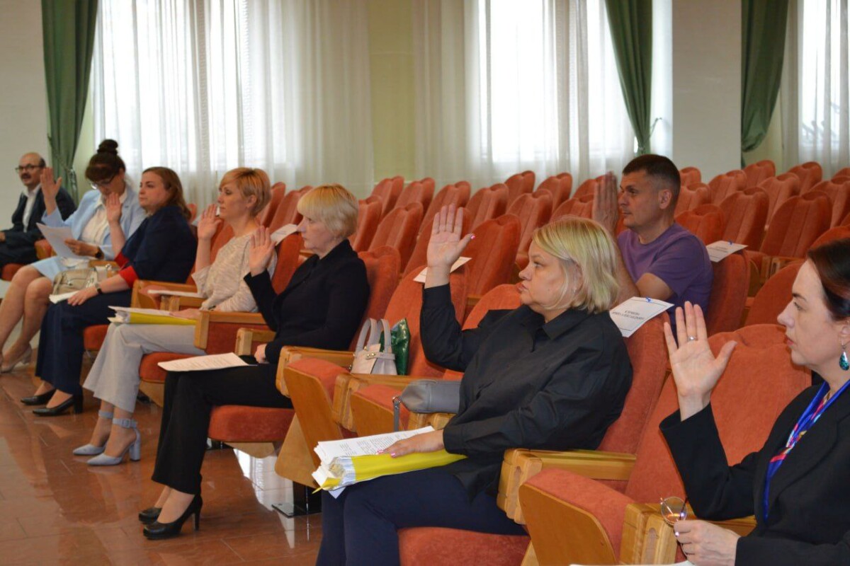 В Брянском областном суде прошла аттестация и согласованы кандидаты на судей в четыре района