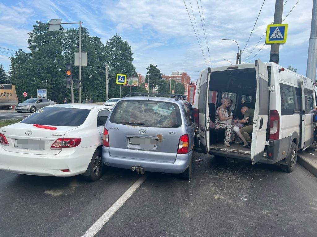 Массовая авария в Брянске