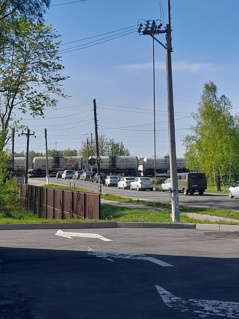 Движение автомобилей сразу на трех переездах в Курской, Смоленской и Брянской областях будет закрыто