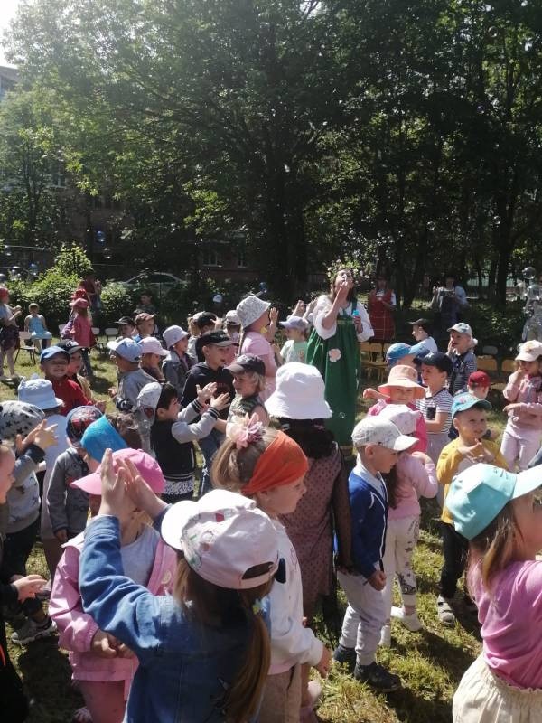 В Клинцах грядет массовая смена директоров школ и заведующих детских садов